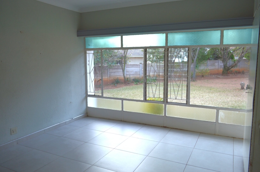 3 Bedroom Property for Sale in Flamwood North West